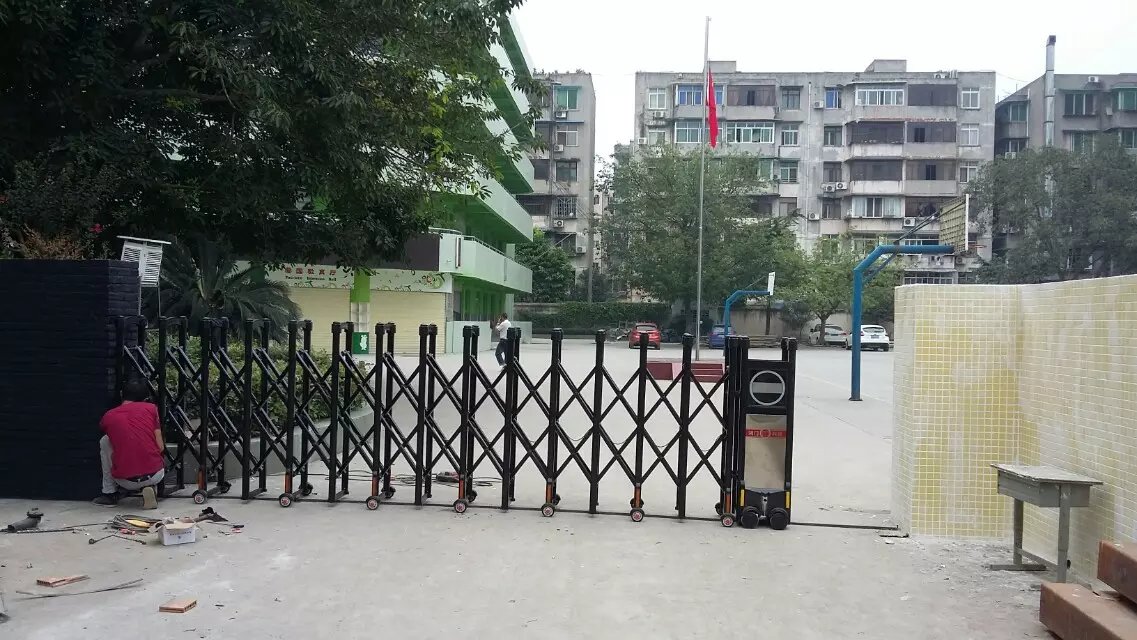 金阳县金阳县深圳市伸缩门