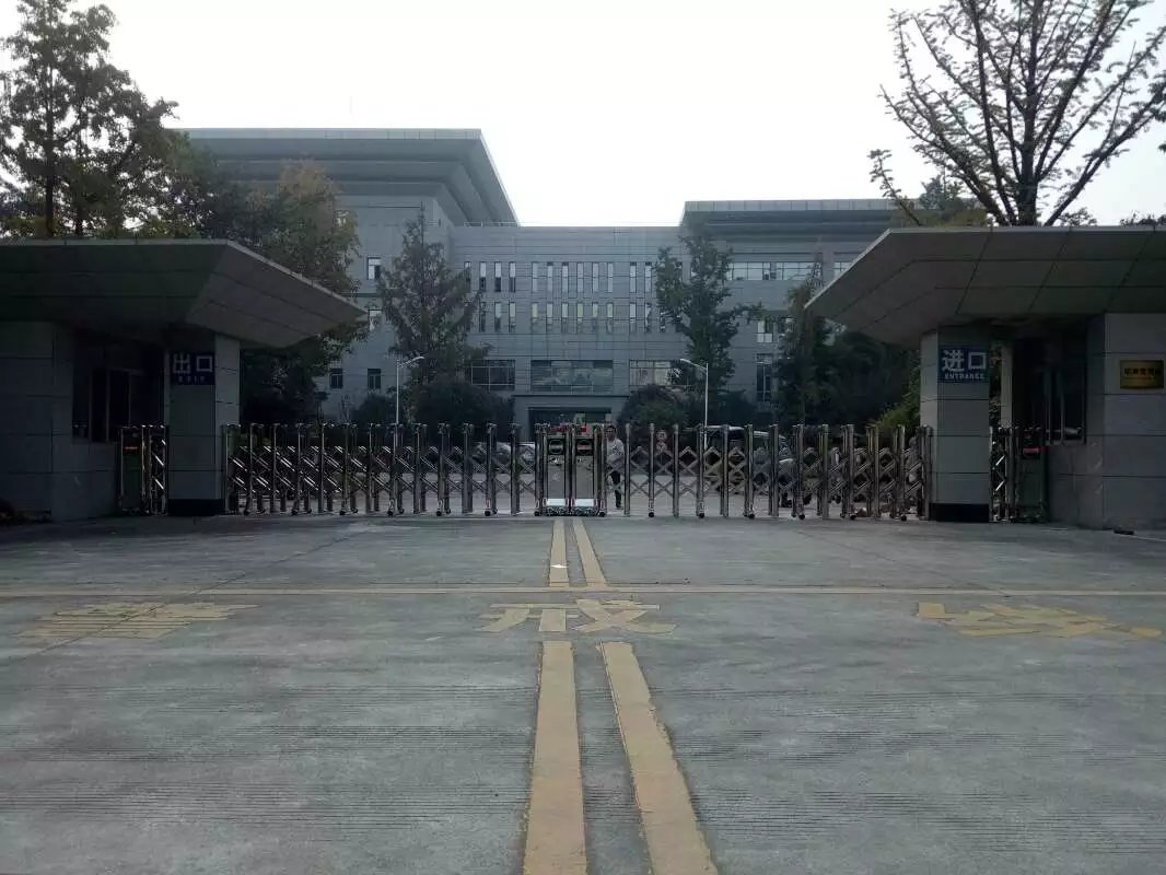 金阳县金阳县四川消防总队伸缩门